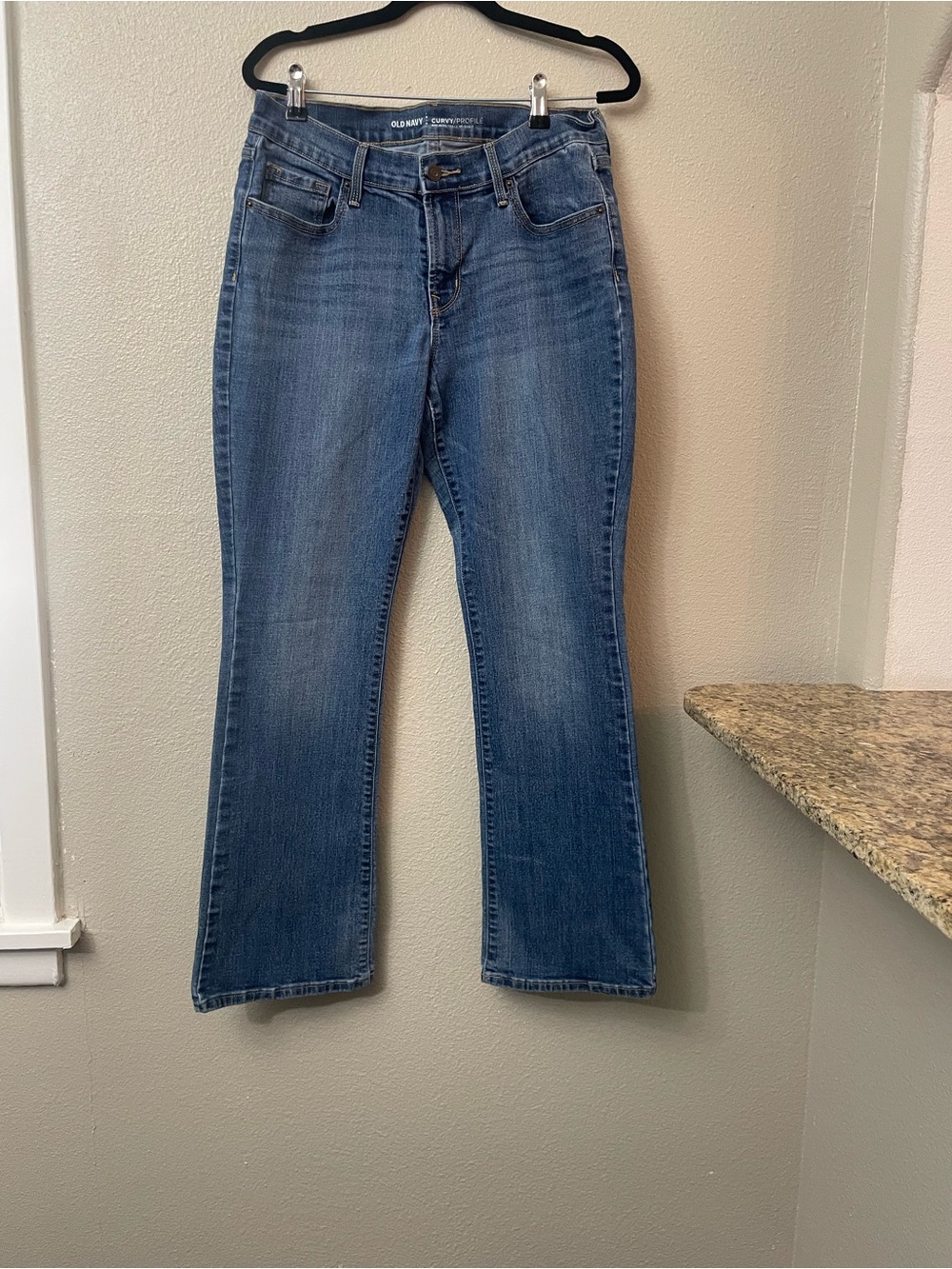 Old Navy Curvy Profile Bootcut Jeans Size 8 Short Mid-Rise Blue Stretch Denim